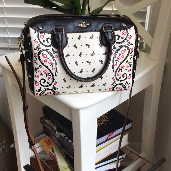 //Rare// Coach Bennett Purse - Picture 2 of 6